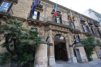 Breve guida al voto in Sicilia, dove l&#39;avversario da sconfiggere &egrave; anche l&#39;astensionismo