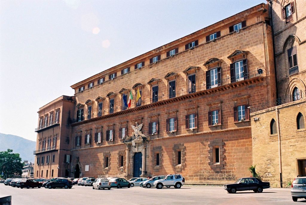 &nbsp;Palazzo dei Normanni, a Palermo, sede dell'Assemblea regionale siciliana