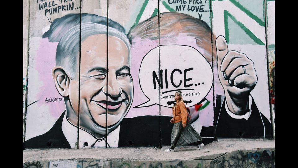 &nbsp;Il murale ricoperto dalla scritta Nice