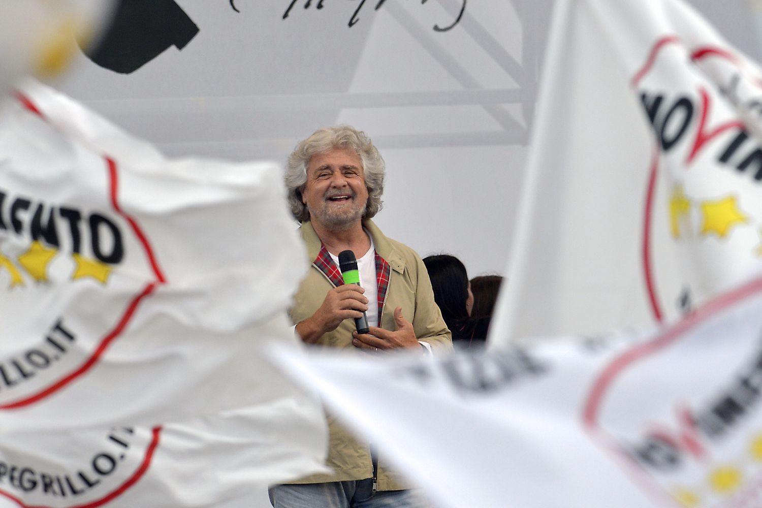 &nbsp;Beppe Grillo in un manifestazione in Sicilia