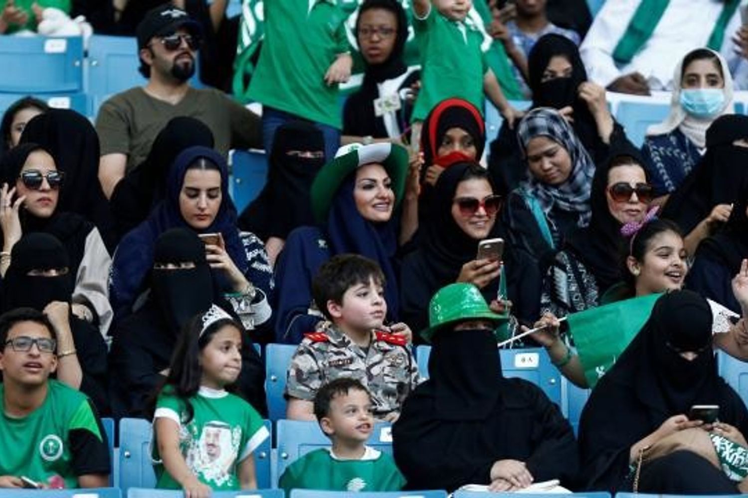 Donne arabe allo stadio&nbsp;