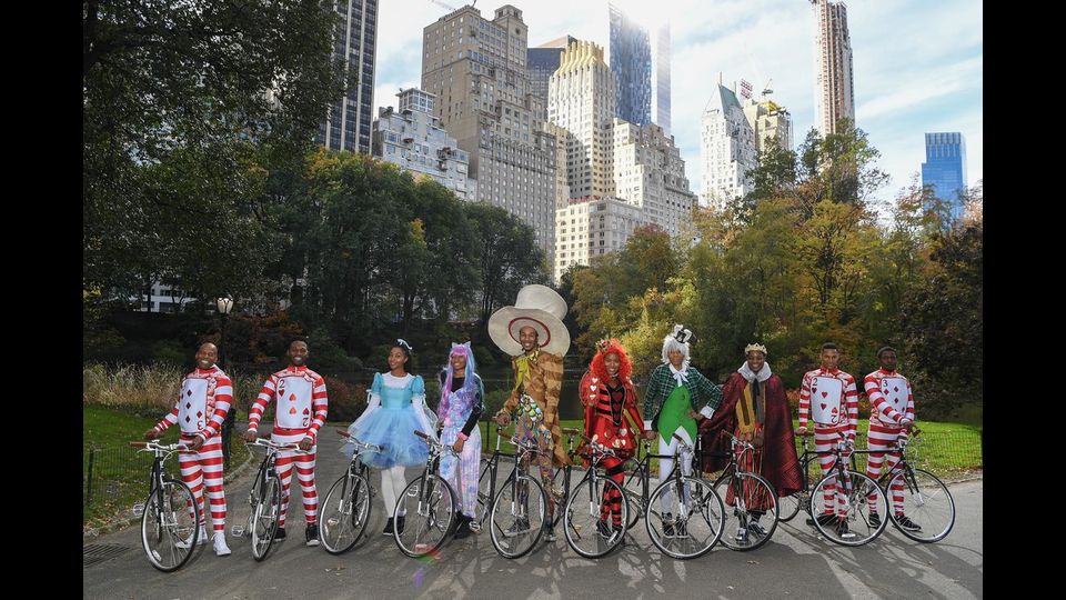 &nbsp;&ldquo;Raid del Cappellaio Matto&rsquo;,&nbsp;iniziativa lancio Calendario Pirelli&nbsp;nel cuore di&nbsp;Manhattan&nbsp;