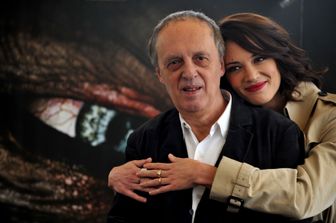 &quot;Anche in Italia ci sono i maiali. Ora Asia ha paura del&nbsp;Mossad&quot;