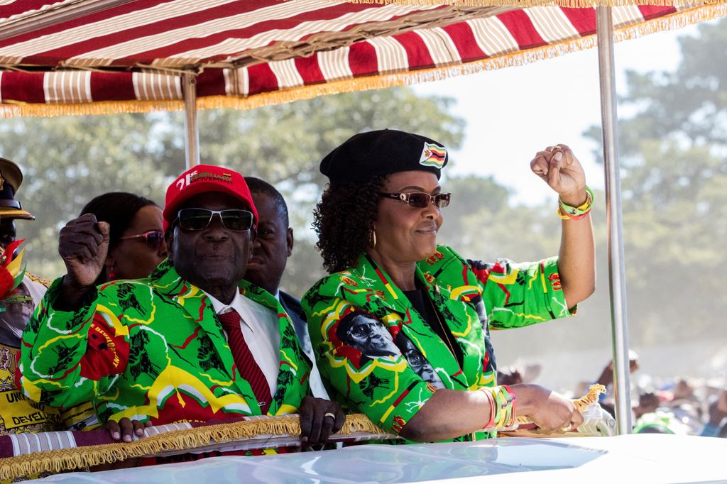 &nbsp;Mugabe e la seconda moglie Grace