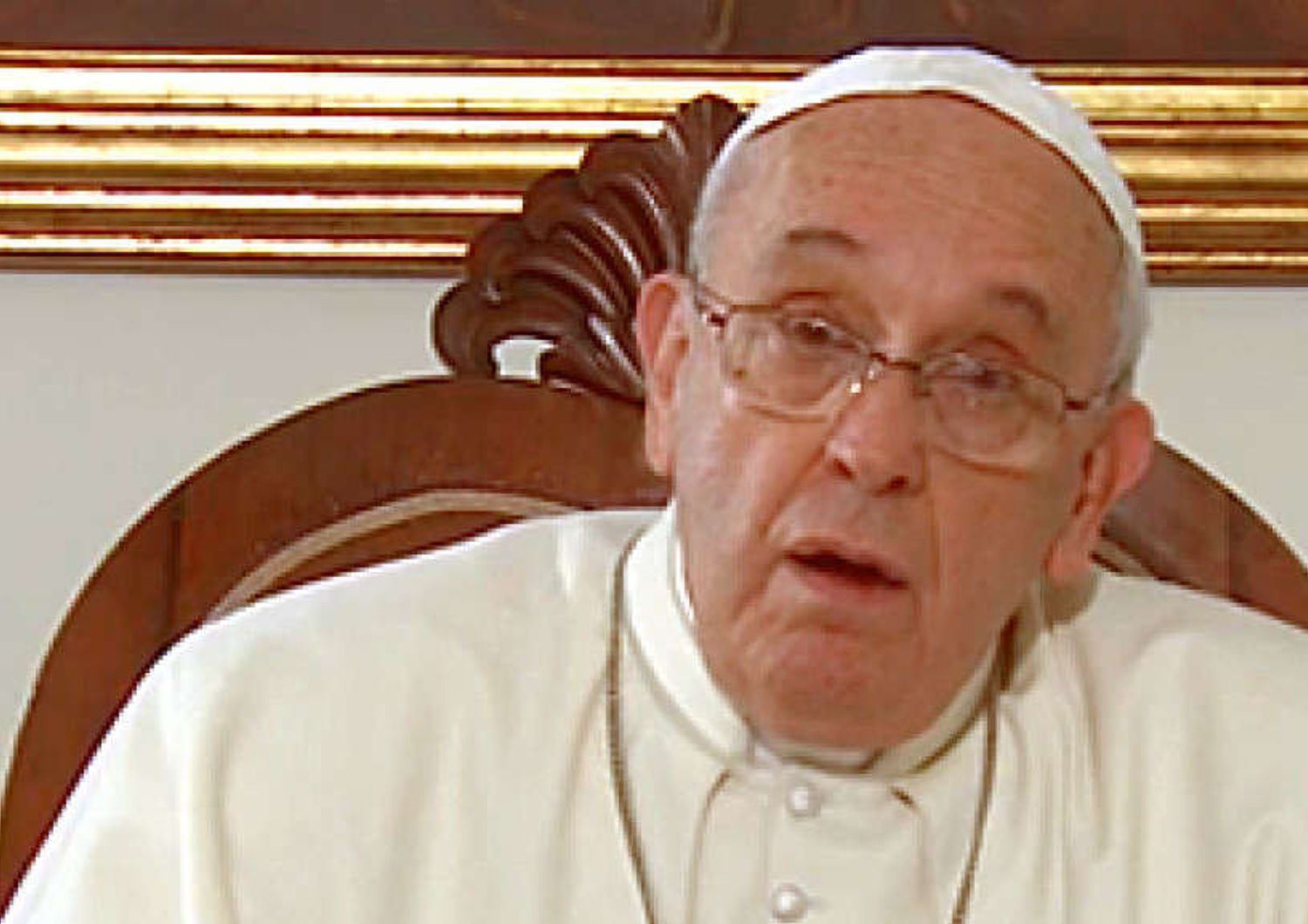 Pope Francis speaks out against disinformation