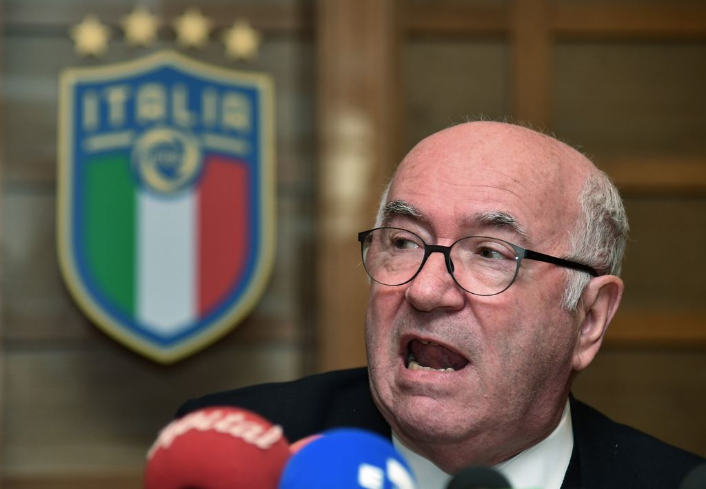 &nbsp;Carlo Tavecchio