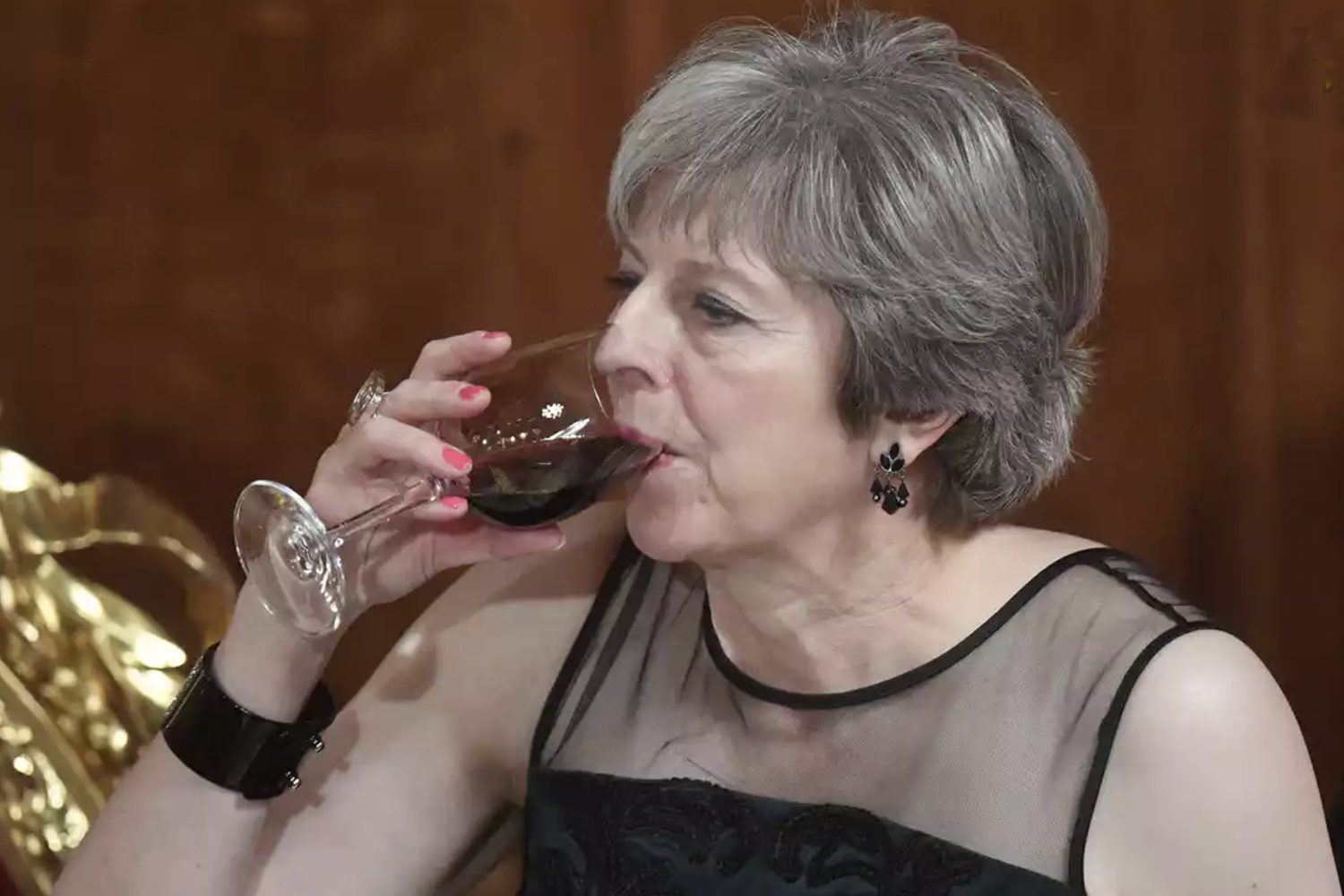 Theresa May (fotogfamma video theguardian)&nbsp;