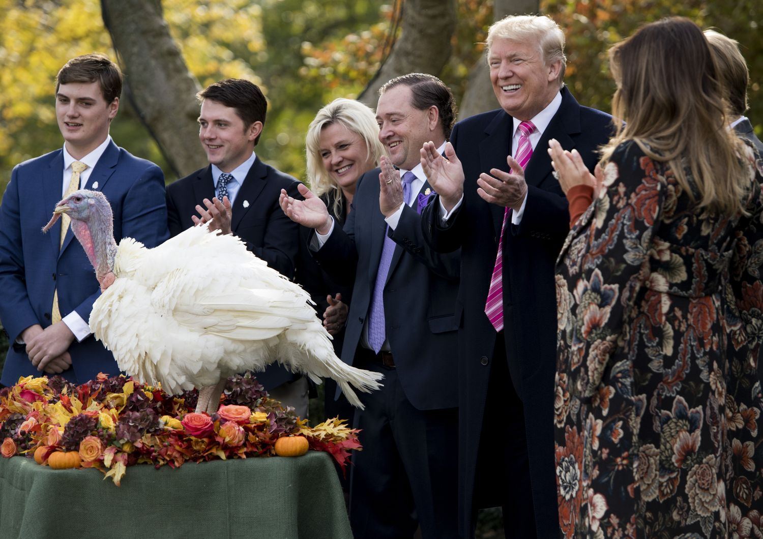 &nbsp;Thanksgiving, Trump grazia i tacchini