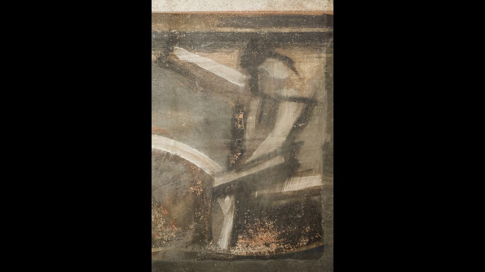 Mario Sironi,&nbsp;L&rsquo;Italia tra le Arti e le Scienze -&nbsp;Arco trionfale, particolare con figura a cavallo, durante la pulitura&nbsp;