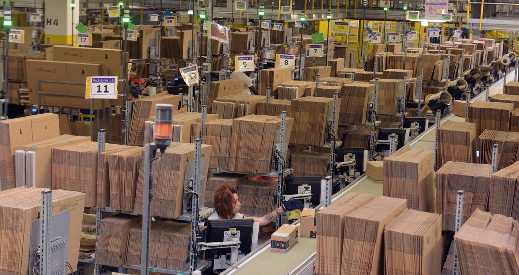 &nbsp;Magazzino Amazon di Graben, in Germania