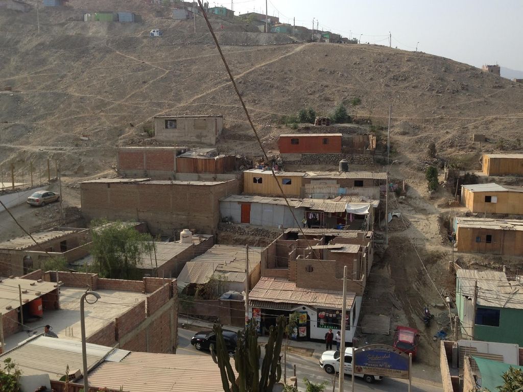 &nbsp;Lo Slum di Manchay, a Lima.