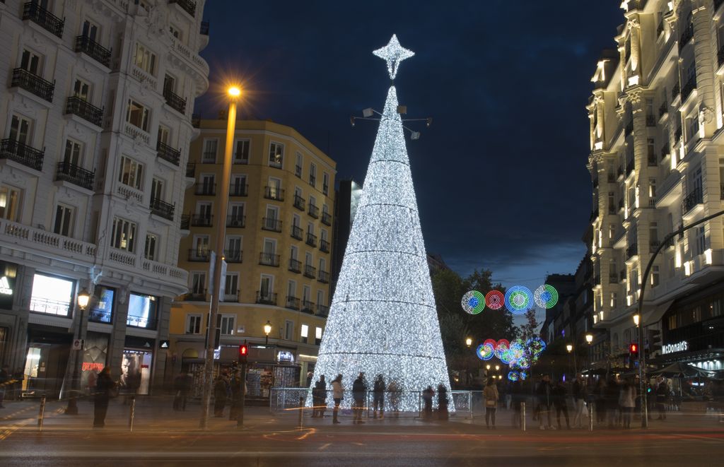 La Gran Via di Madrid nel look natalizio (AFP)&nbsp;