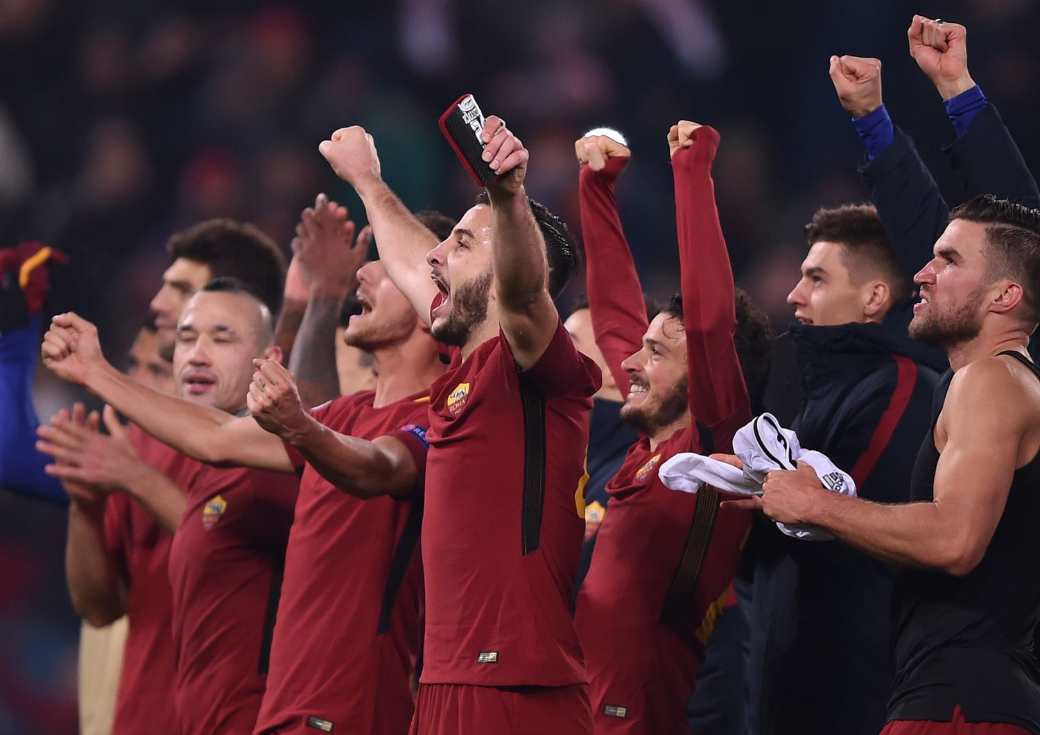 Champions:&nbsp;Roma&nbsp;e Juve vincono e passano agli ottavi di finale