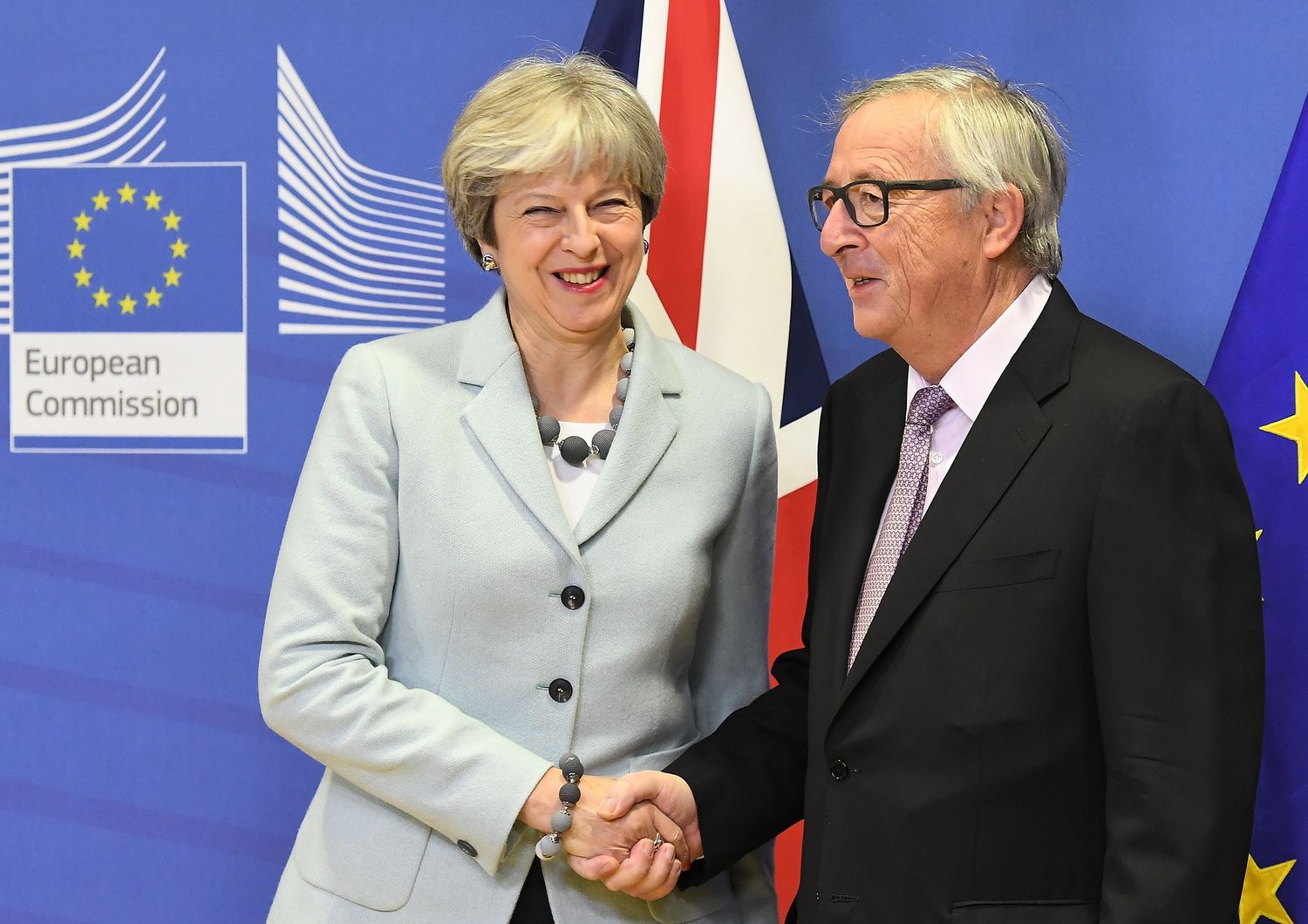 &nbsp;Theresa May e Jean Claude Juncker