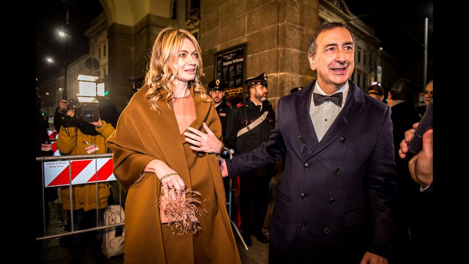 Il Sindaco di Milano, Giuseppe Sala con la compagna Chiara Bazoli (AGF)