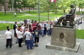 Studenti dell'Universit&agrave; di Harvard (AFP)