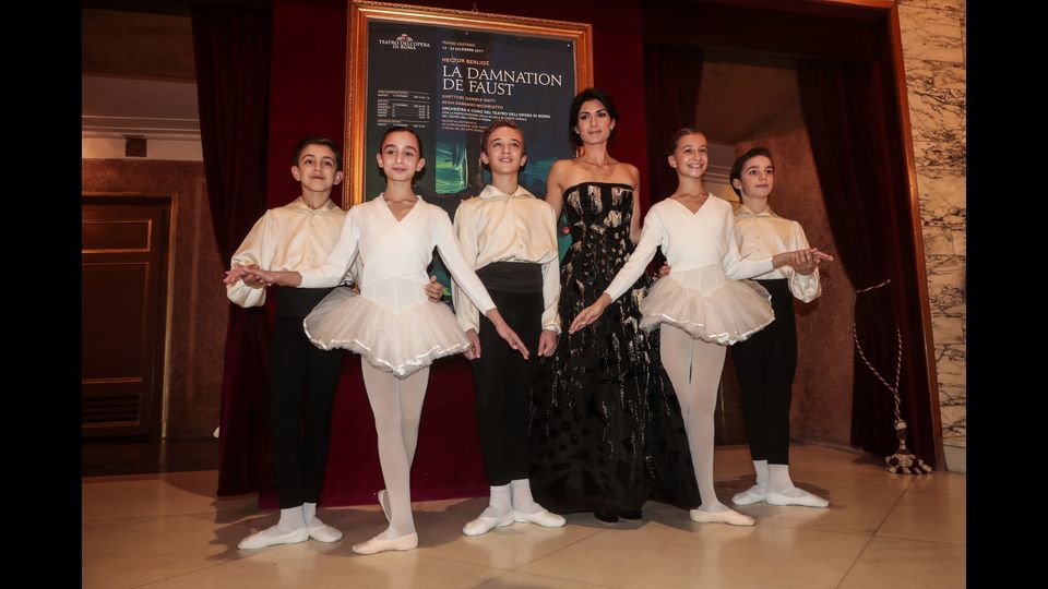 &nbsp; &nbsp;Virginia Raggi alla Prima del Teatro dell'Opera di Roma