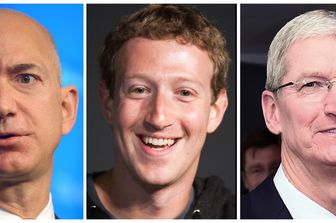 &nbsp;Bezos Zuckerberg Cook