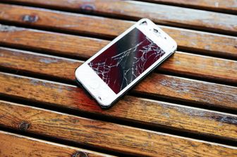 &nbsp;Uno smartphone su 5 ha lo schermo rotto