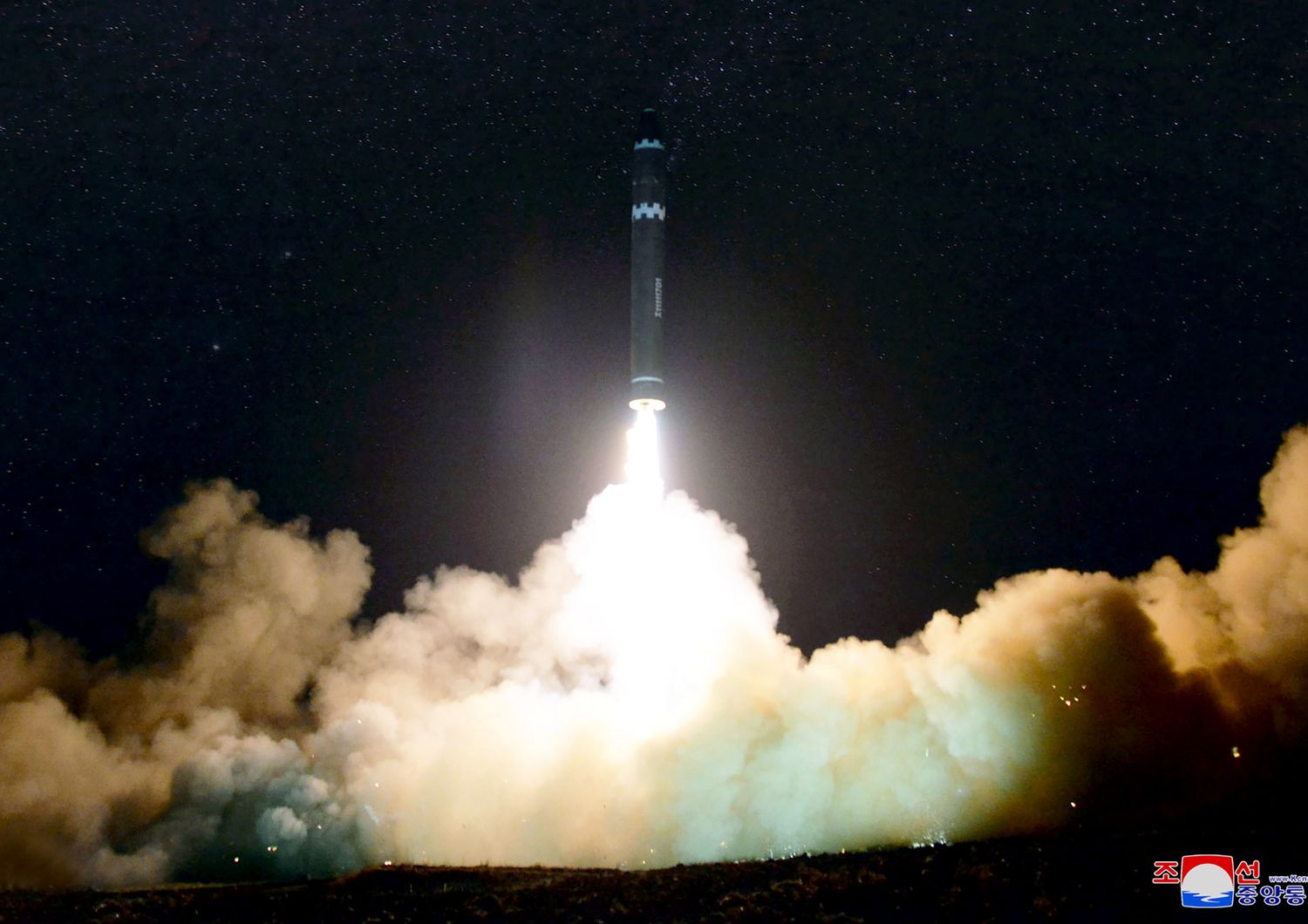 &nbsp;Pyongyang, il lancio dello&nbsp;Hwasong-15