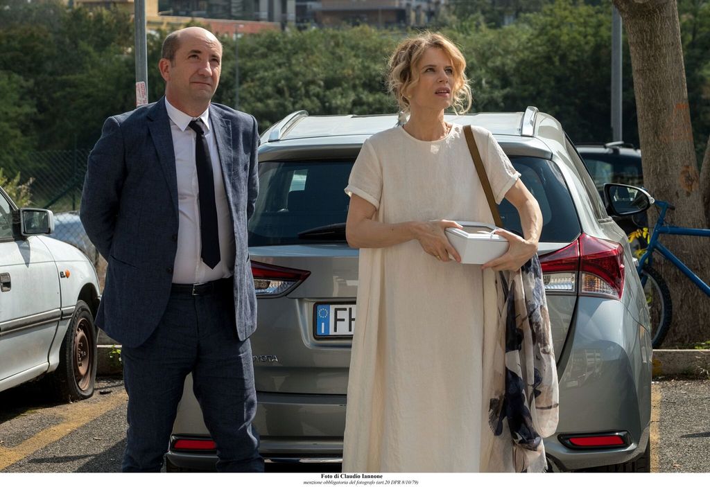 Antonio Albanese e Sonia Bergamasco in Come un gatto in tangenziale&nbsp;