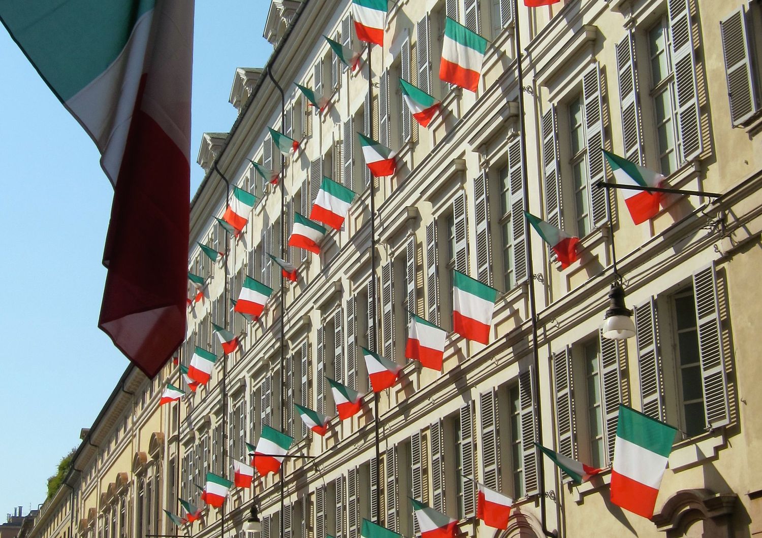 Buon 70esimo compleanno Costituzione italiana! (E altre 9 notizie virali dalla rete)
