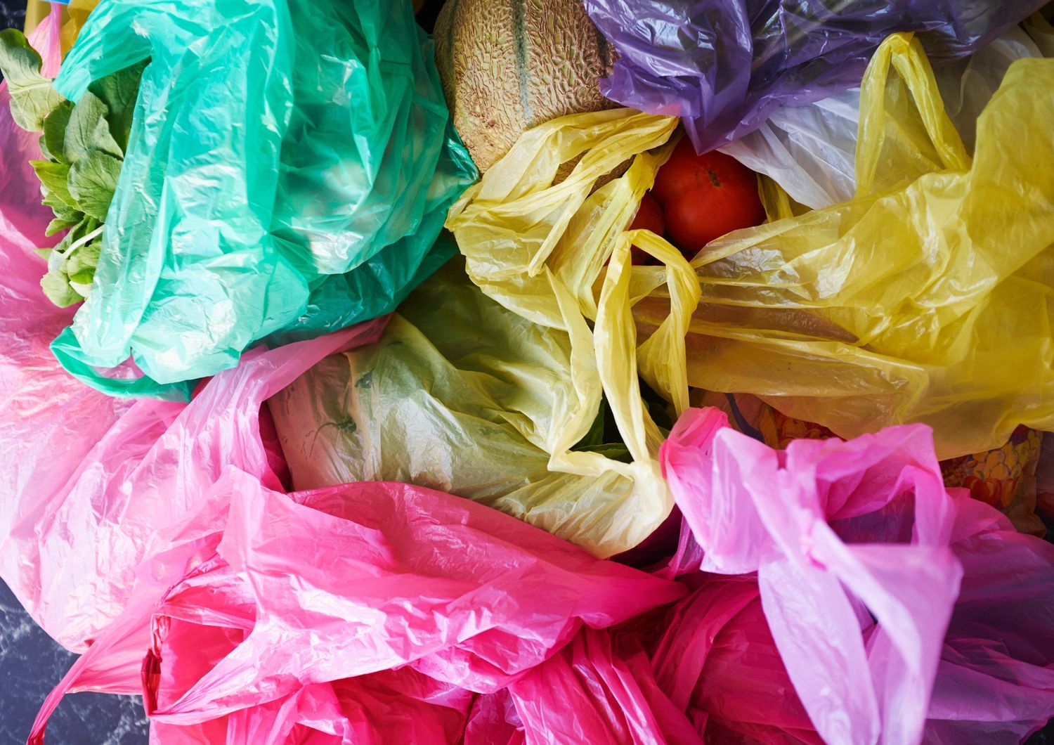 SACCHETTI DI PLASTICA: NON PIU' GRATIS DAL 1 GENNAIO 2018