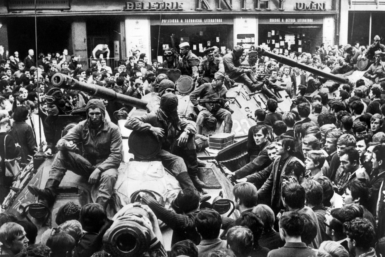 &nbsp; La Primavera di Praga, immagini agosto 1968