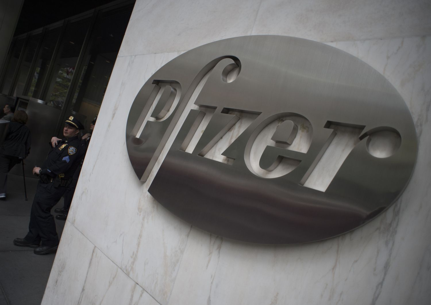 &nbsp;Pfizer