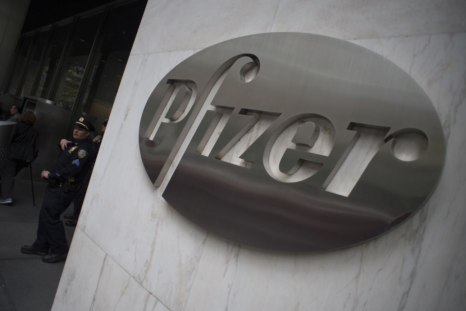 &nbsp;Pfizer
