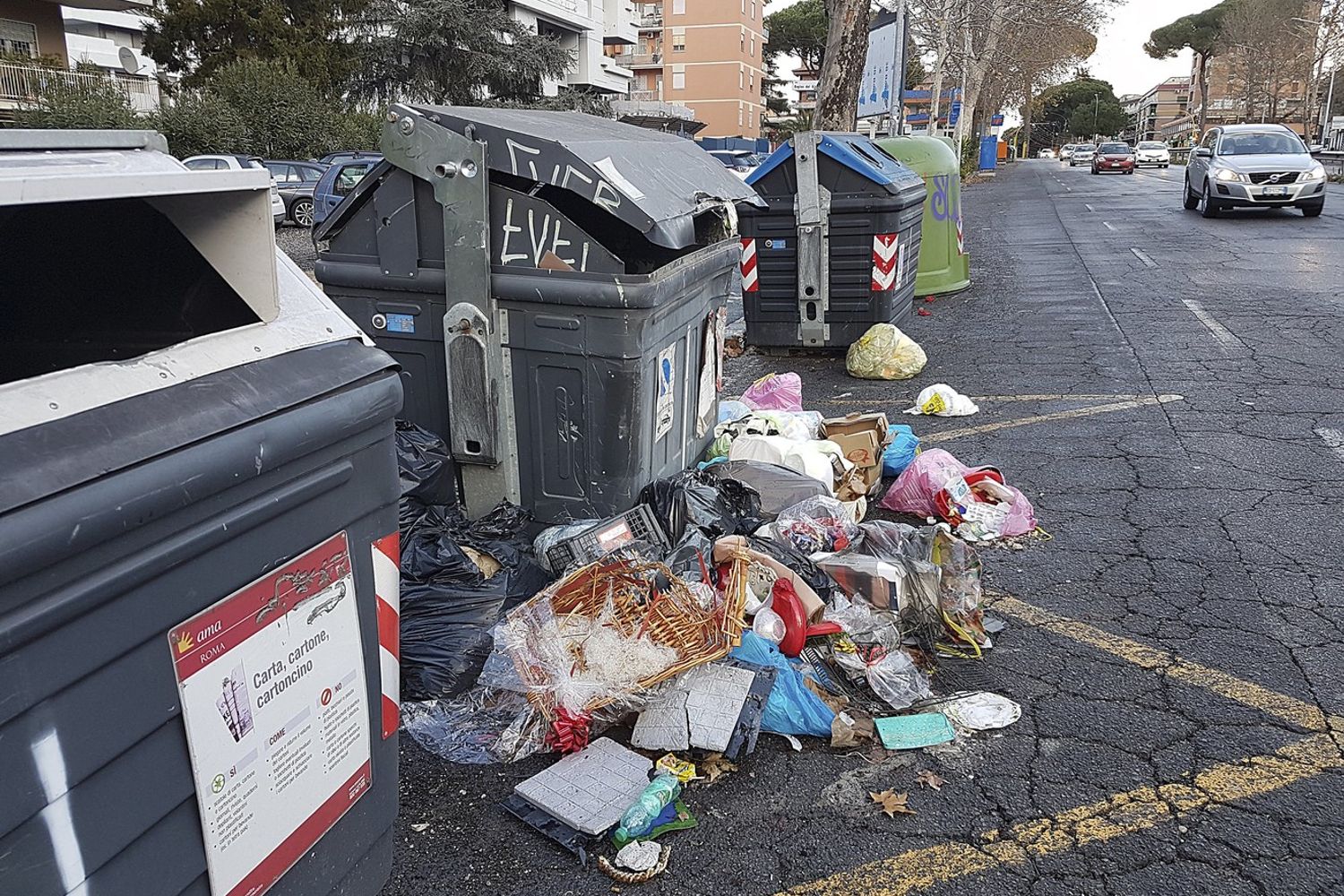 &nbsp;Rifiuti Roma