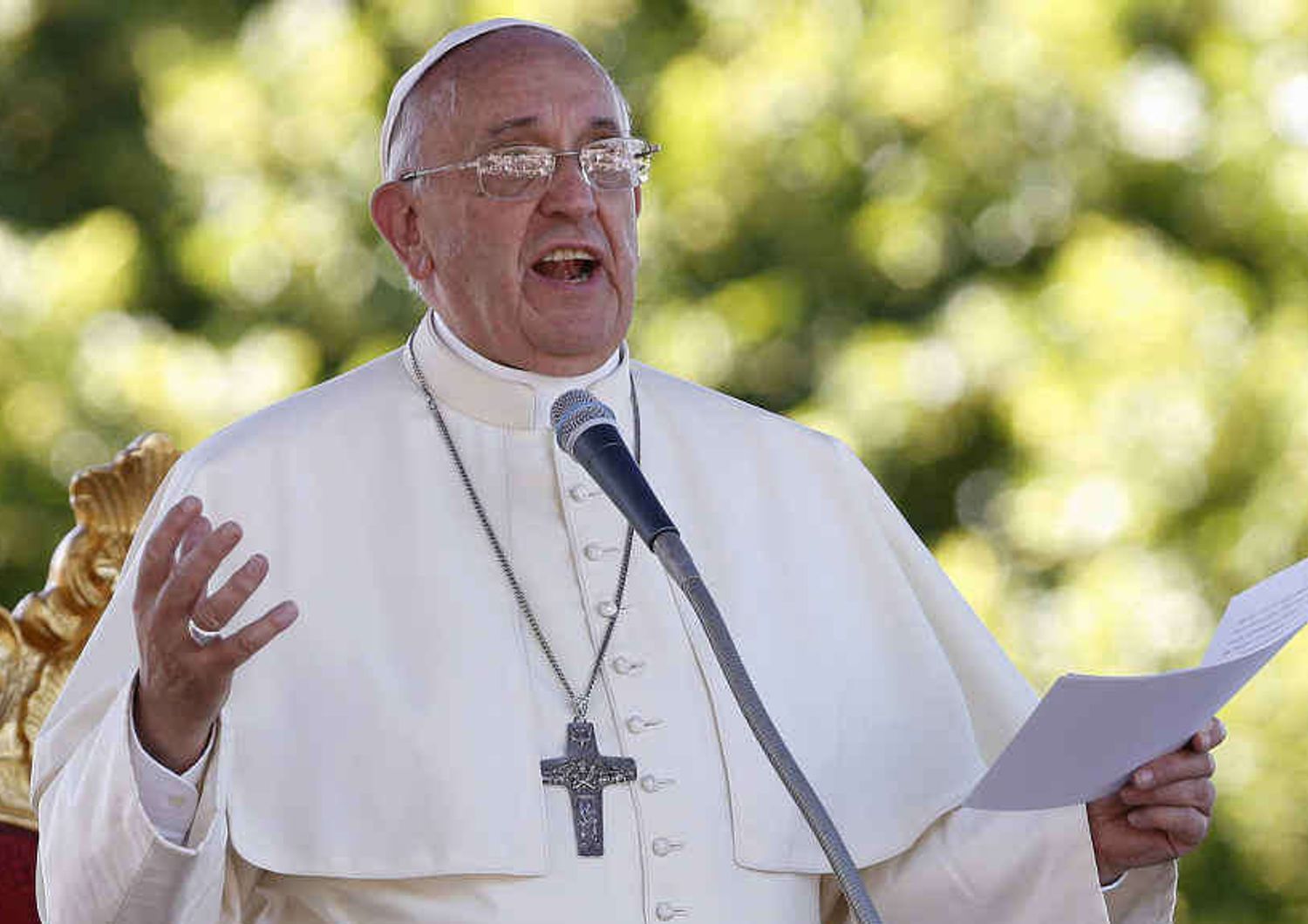 Papa: la Chiesa denuncera' la mafia in modo costante