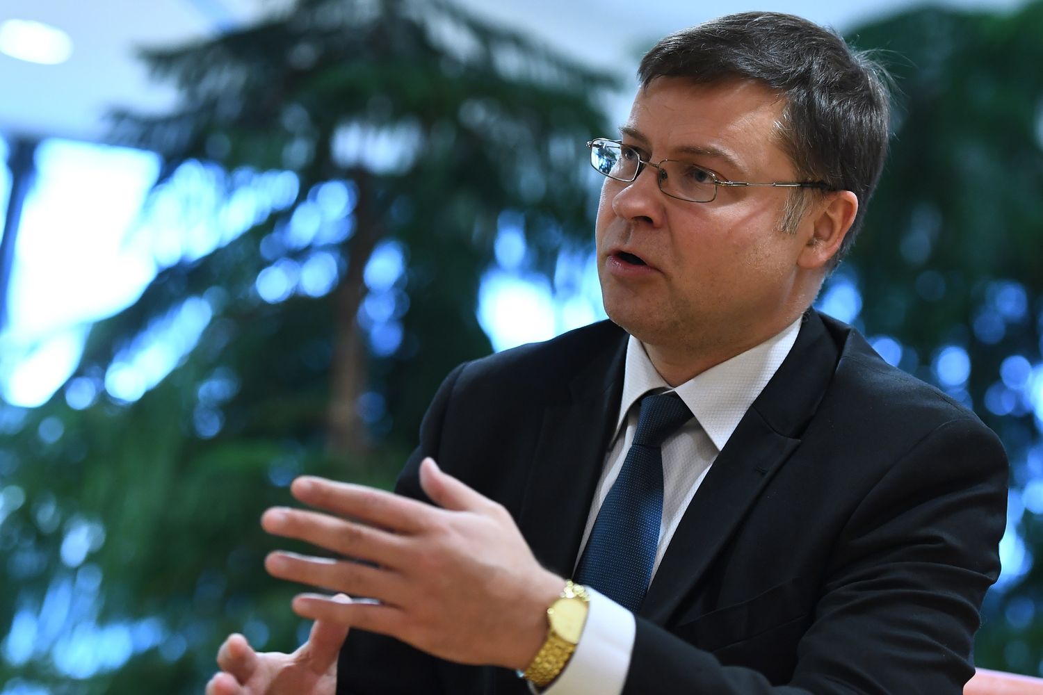 Valdis&nbsp;Dombrovskis vicepresidente della Commissione responsabile per l'Euro