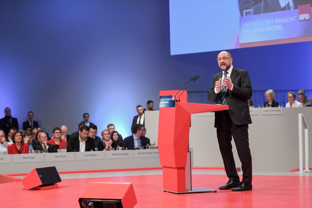 &nbsp;Martin Schulz si rivolge ai delegati