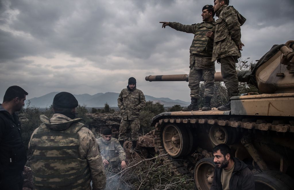 &nbsp;Soldati turchi vicino al confine siriano