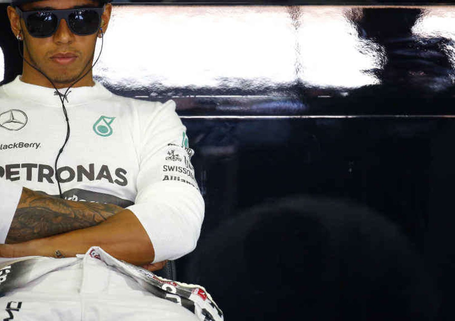 F1: Hamilton admits 'back pain' following Hockenheim crash