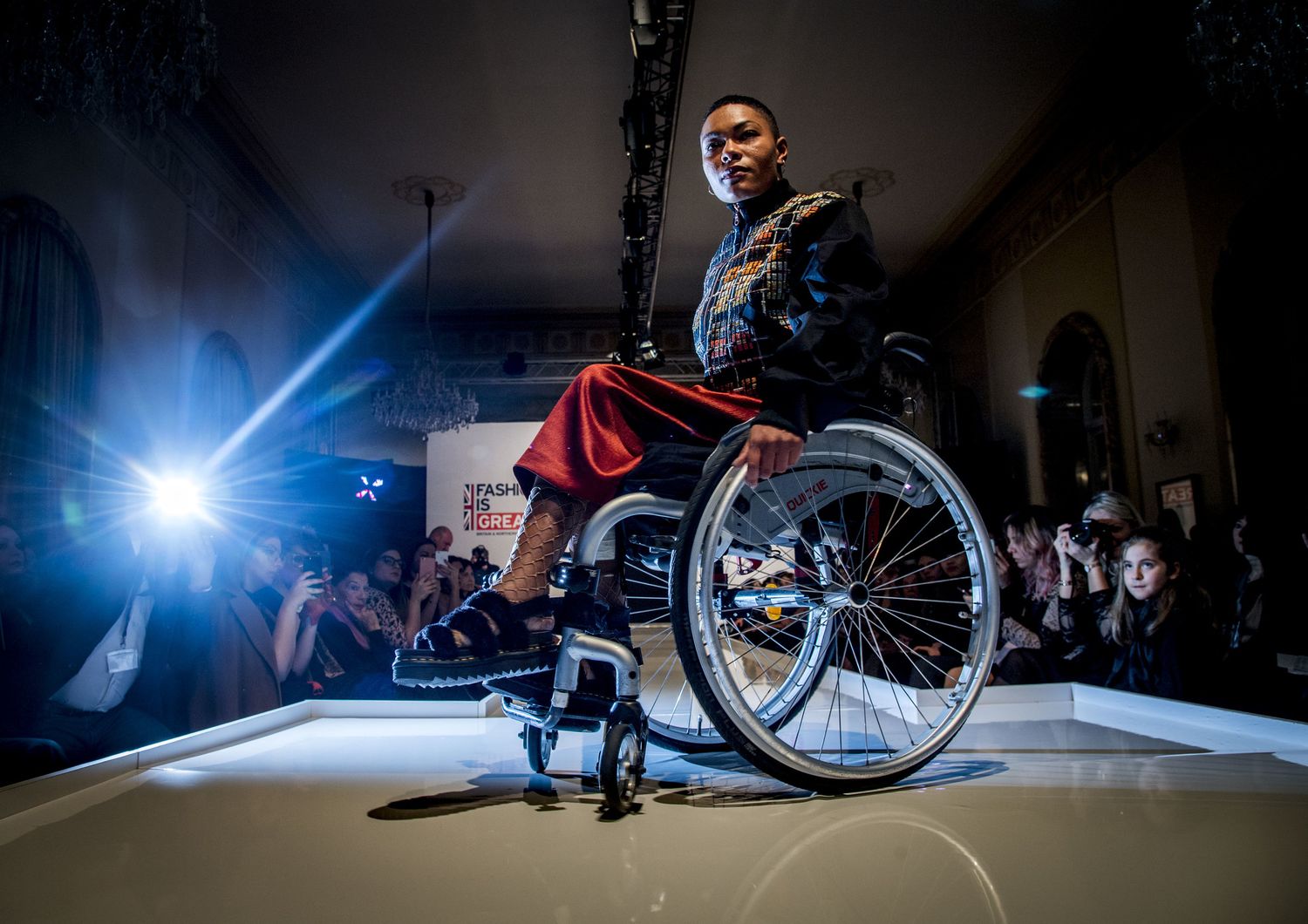 Fashion e innovazione in passerella grazie a 16 modelle disabili che sfilano per&nbsp;Clayton
