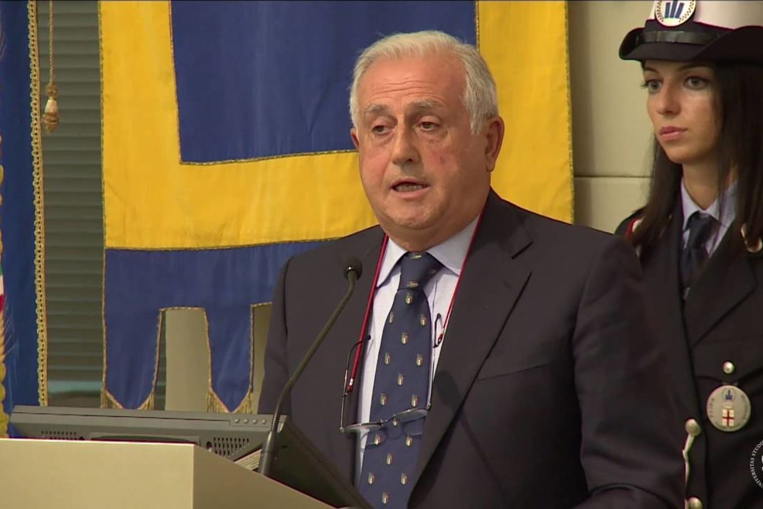 &nbsp;Roberto Fabbricini