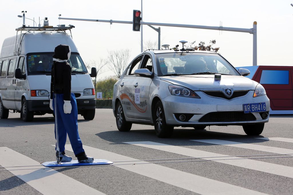 &nbsp;Auto senza conducente