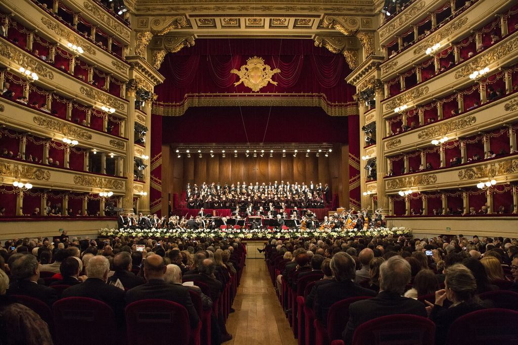 Interno Teatro alla Scala
