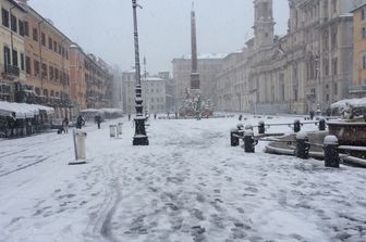 Il piano neve a Roma. Disagi per i tram e strade impraticabili