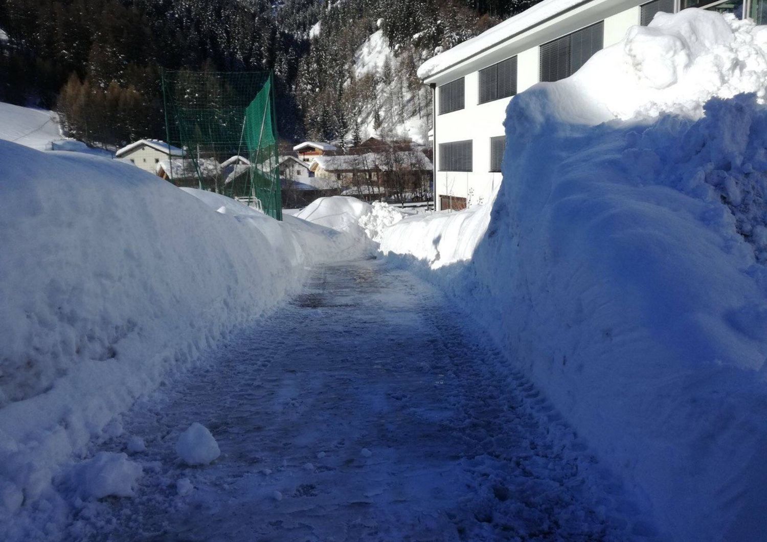 Maltempo: freddo polare in Alto Adige, -32 gradi in Val Senales