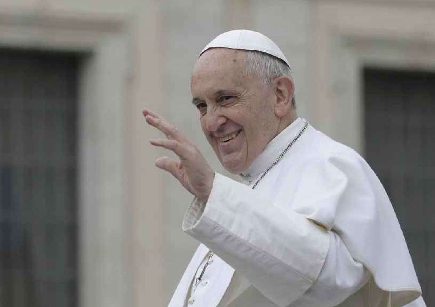 Il monito del Papa: trattiamo bene i nonni, non farlo e' peccato mortale"