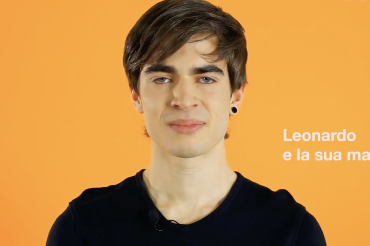 &nbsp;Un frame del video 'Quello che gli uomini non dicono'