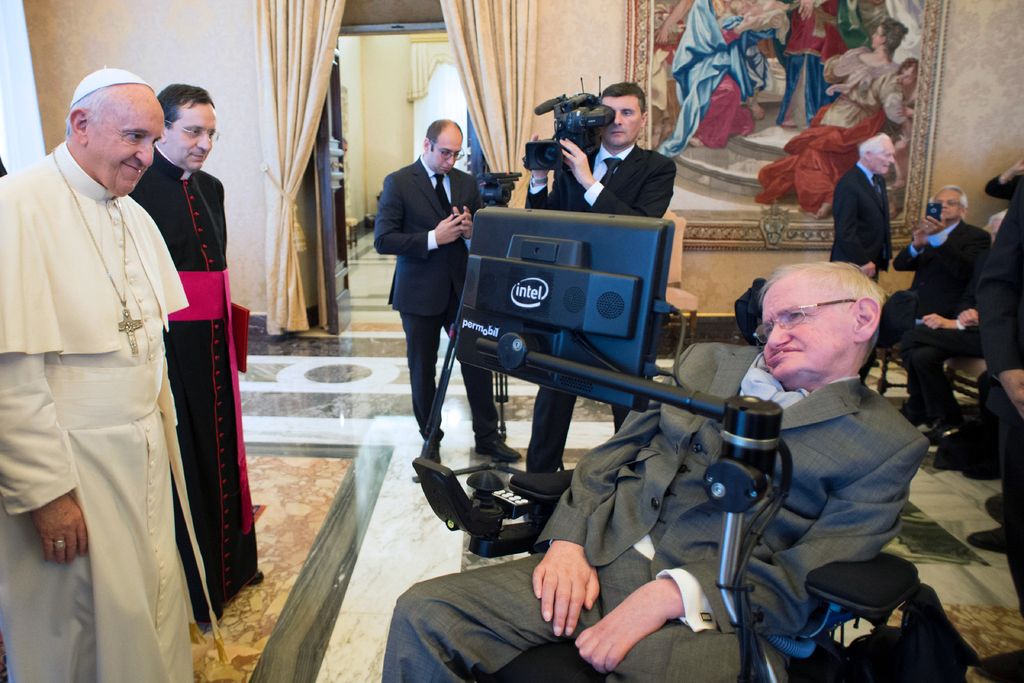 &nbsp;L'incontro tra Stephen Hawking e Papa Francesco nel novembre del 2016
