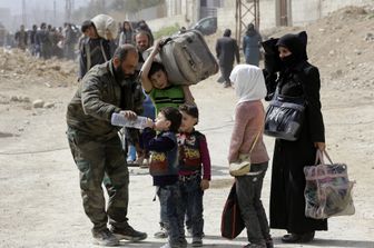 &nbsp;Siria, bambini in fuga dai bombardamenti&nbsp;