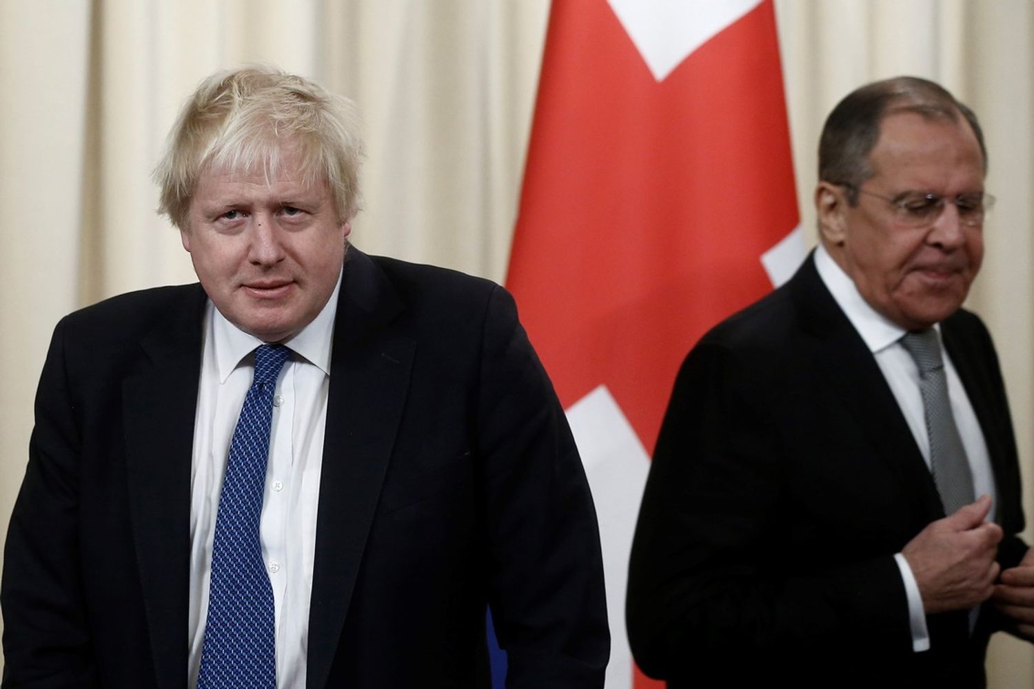 &nbsp;Boris Johnson e Sergei Lavrov