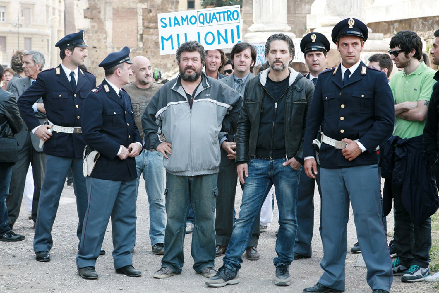 Beppe Fiorello nella miniserie 'Sar&ograve; sempre tuo padre' andata in onda sulla Rai nel 2011