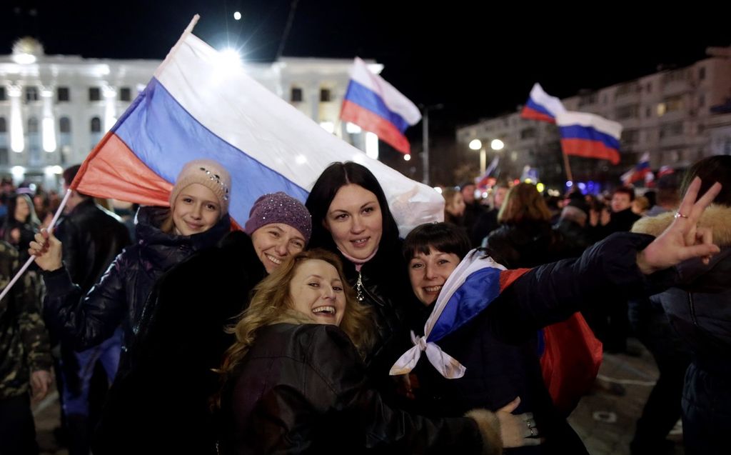 &nbsp;Una manifestazione per l'anniversario del referendum che sanc&igrave; l'annessione della Crimea alla Russia
