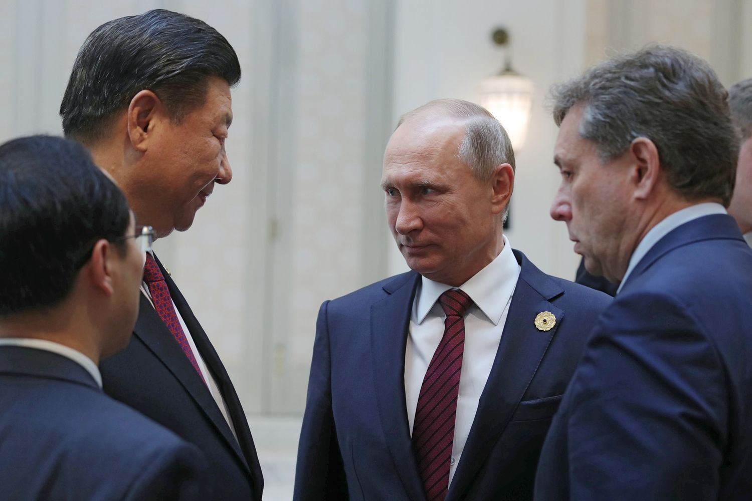 &nbsp;Xi Jinping e Vladimir Putin lo scorso novembre al vertice di cooperazione economica dell'area del Pacifico